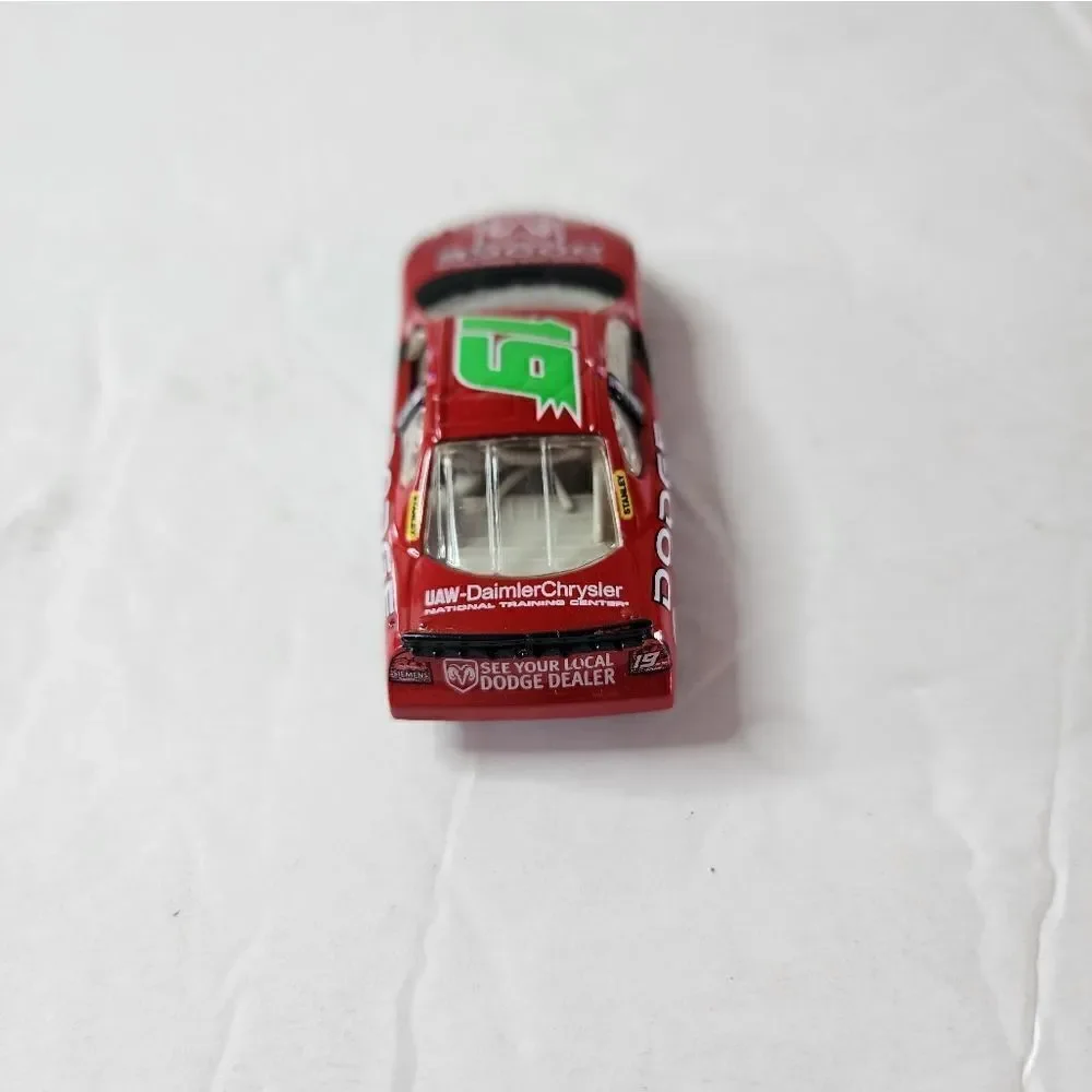 Action Racing Ray Evernham NASCAR #19 Red Dodge Intrepid 1:64 Scale Diecast